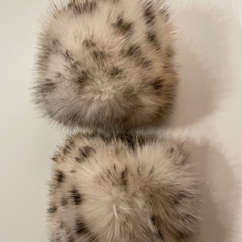 Faux Fur Cuffs in Cream and Black - Picture 6 of 12